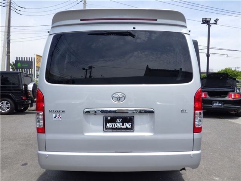 HIACE
