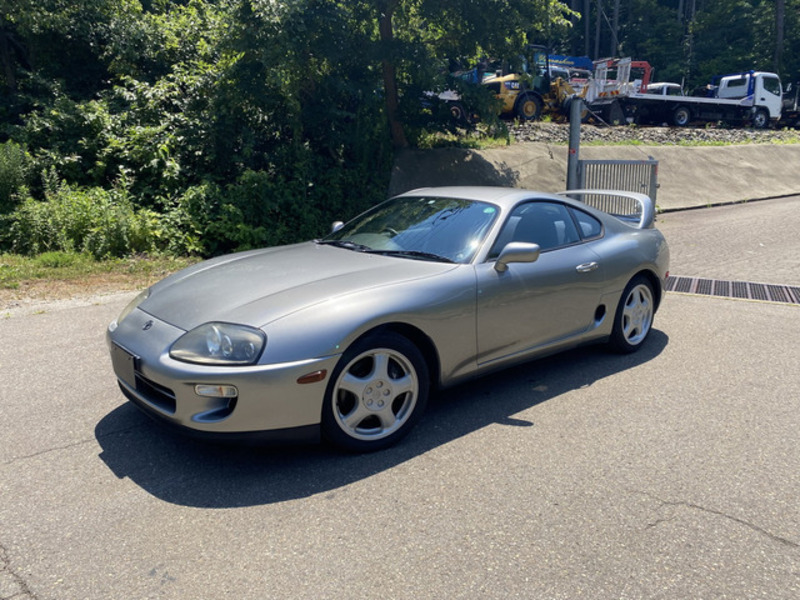 TOYOTA SUPRA
