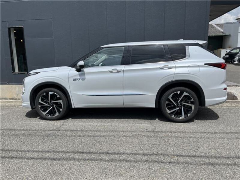 OUTLANDER PHEV