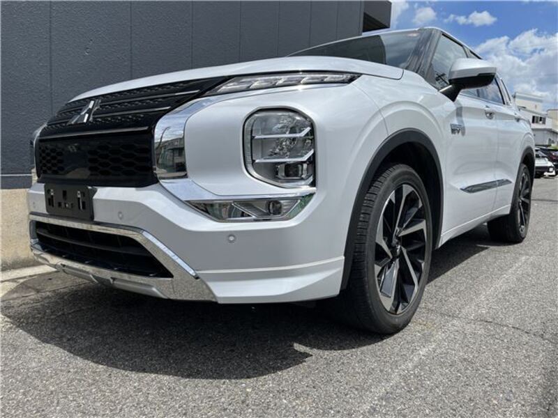 OUTLANDER PHEV