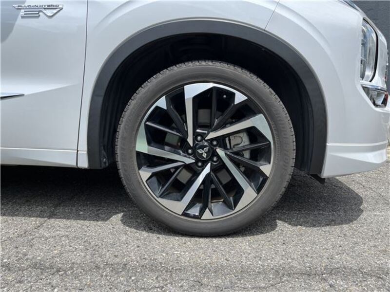 OUTLANDER PHEV