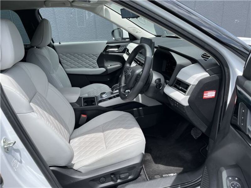 OUTLANDER PHEV