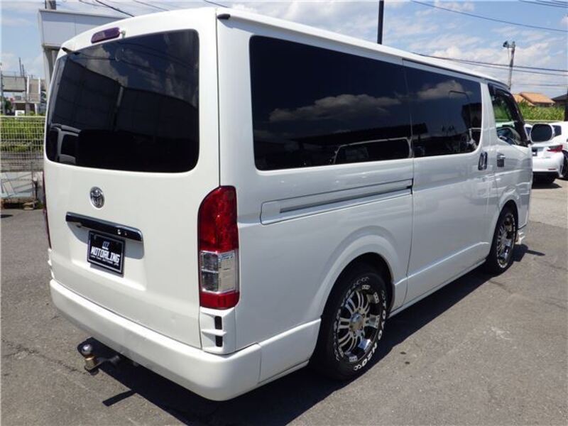 HIACE