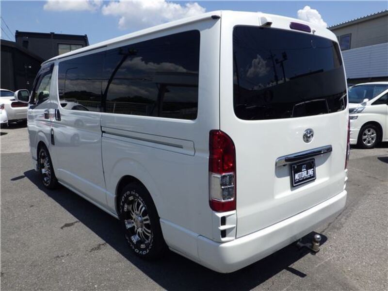 HIACE