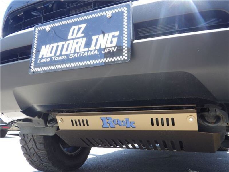 HILUX