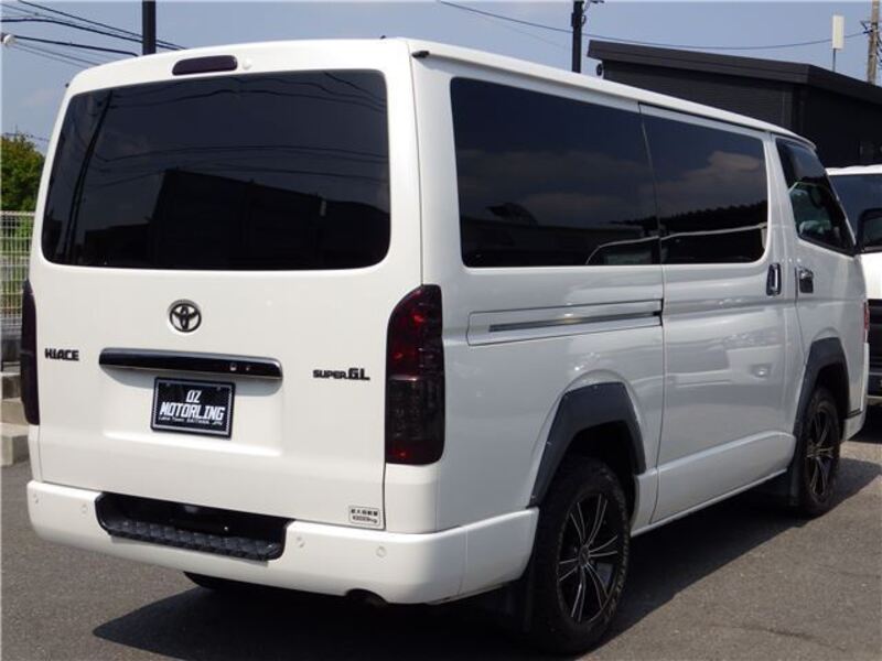 HIACE