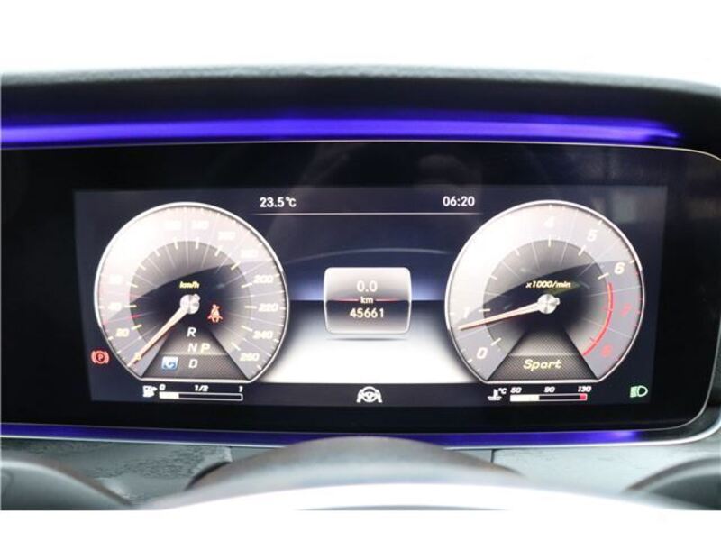 E-CLASS