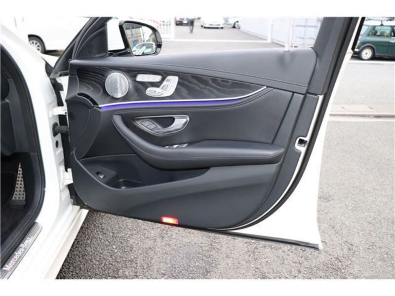 E-CLASS