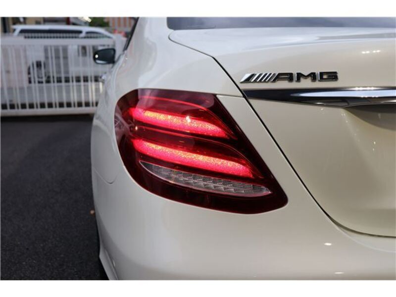E-CLASS