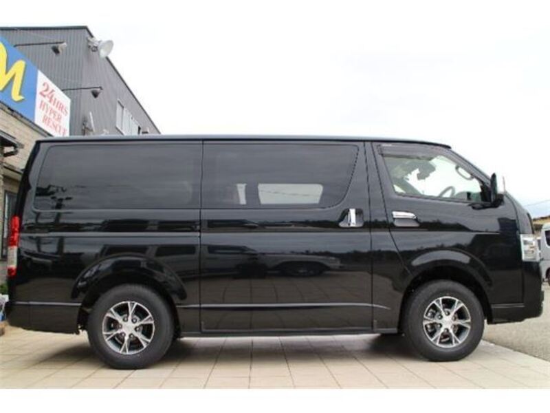 HIACE