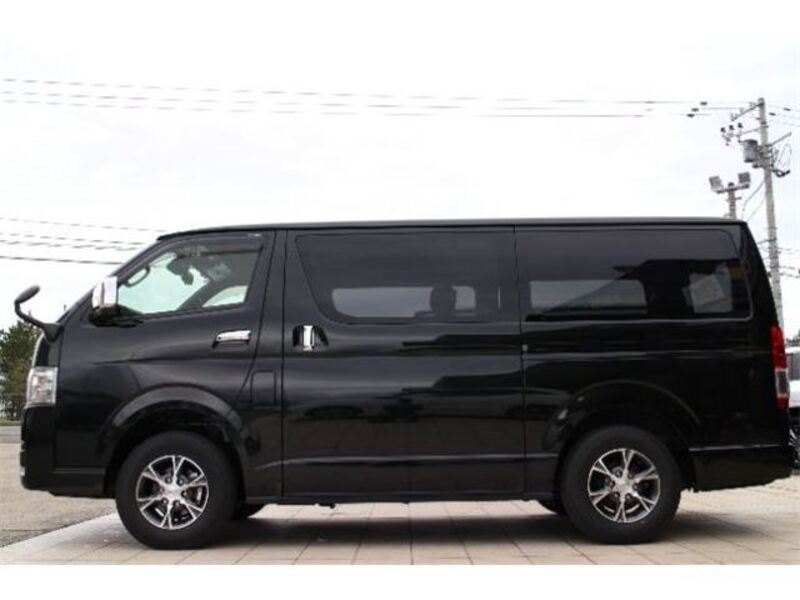 HIACE