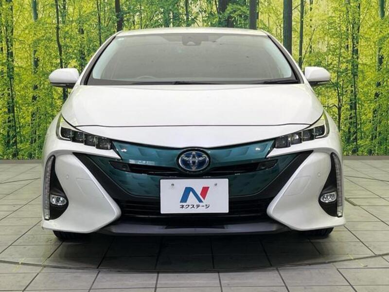 PRIUS PHV