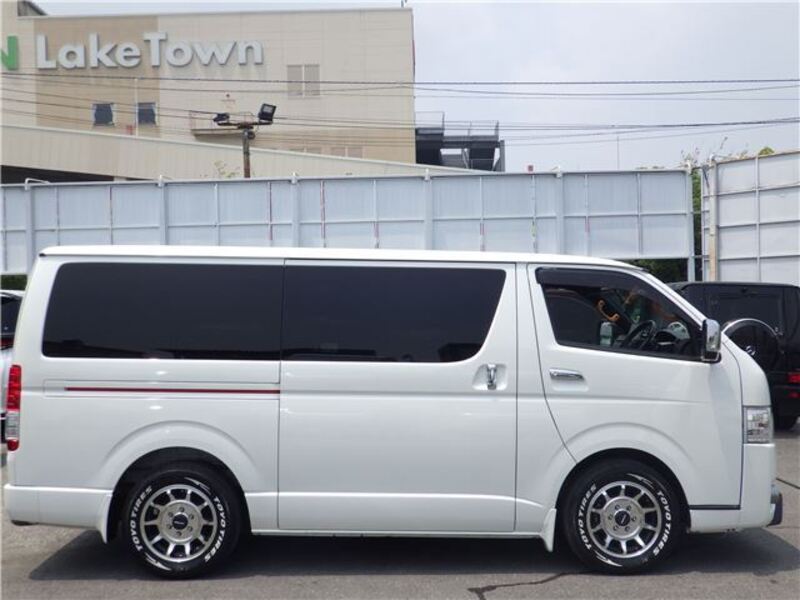 HIACE