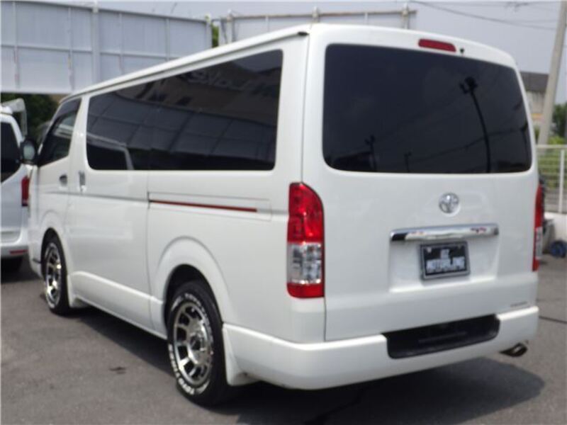 HIACE