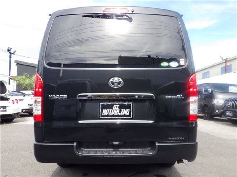 HIACE