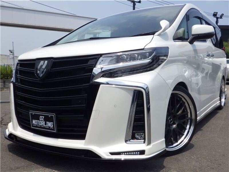 TOYOTA ALPHARD