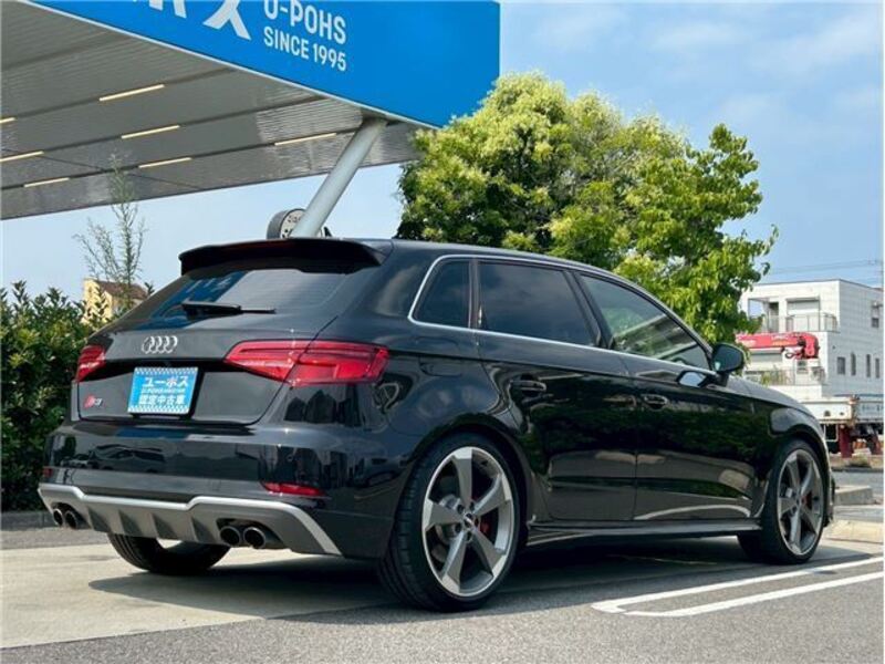 S3