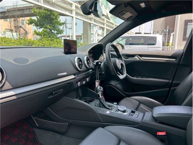 S3