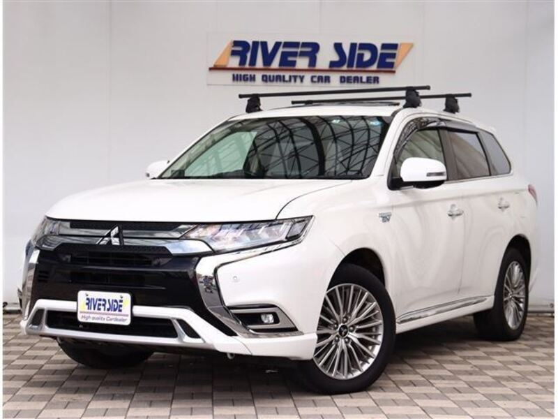 MITSUBISHI OUTLANDER PHEV
