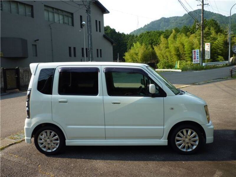 WAGON R