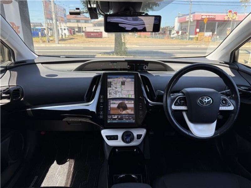 PRIUS PHV