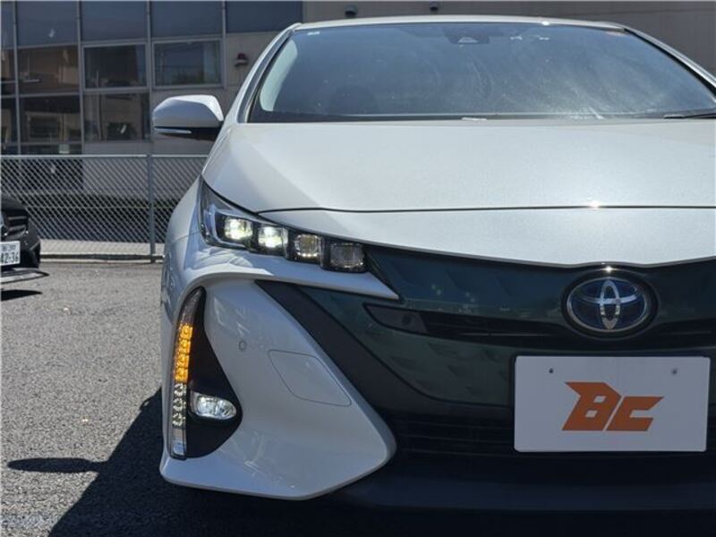 PRIUS PHV