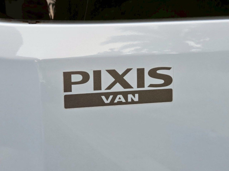 PIXIS VAN