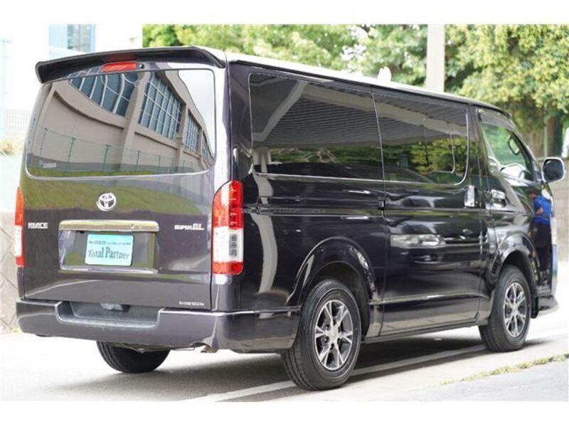 HIACE VAN