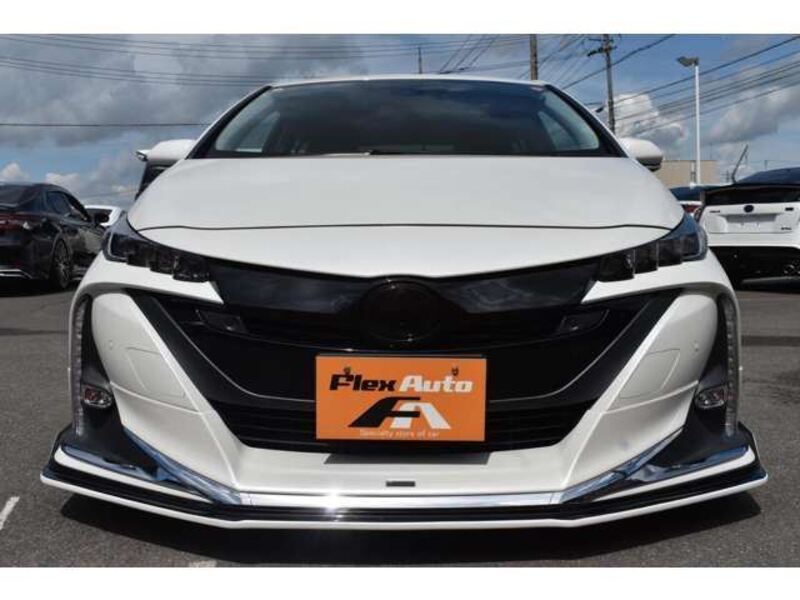 PRIUS PHV