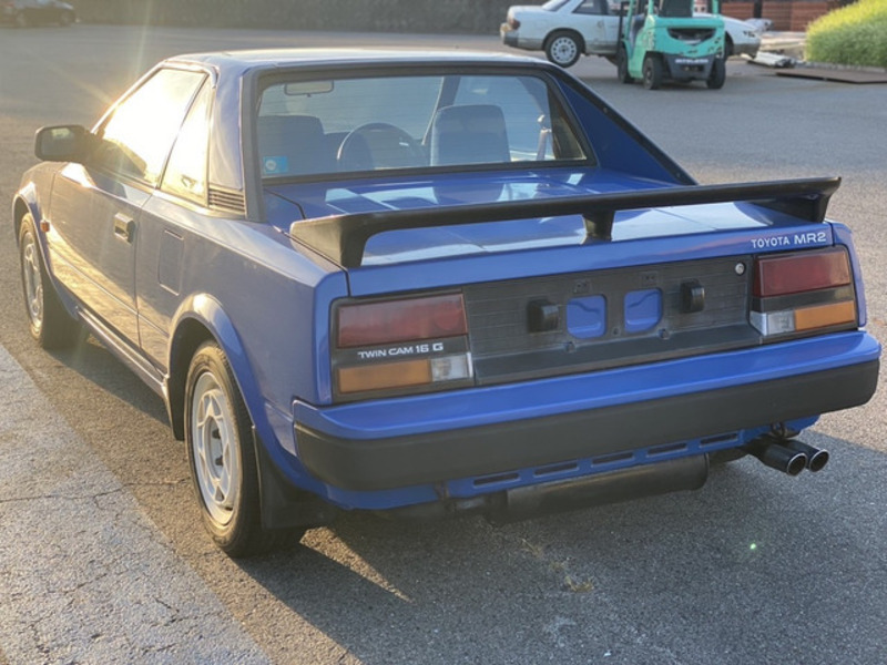 MR2