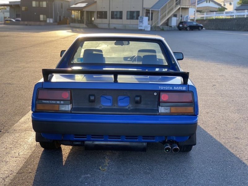 MR2