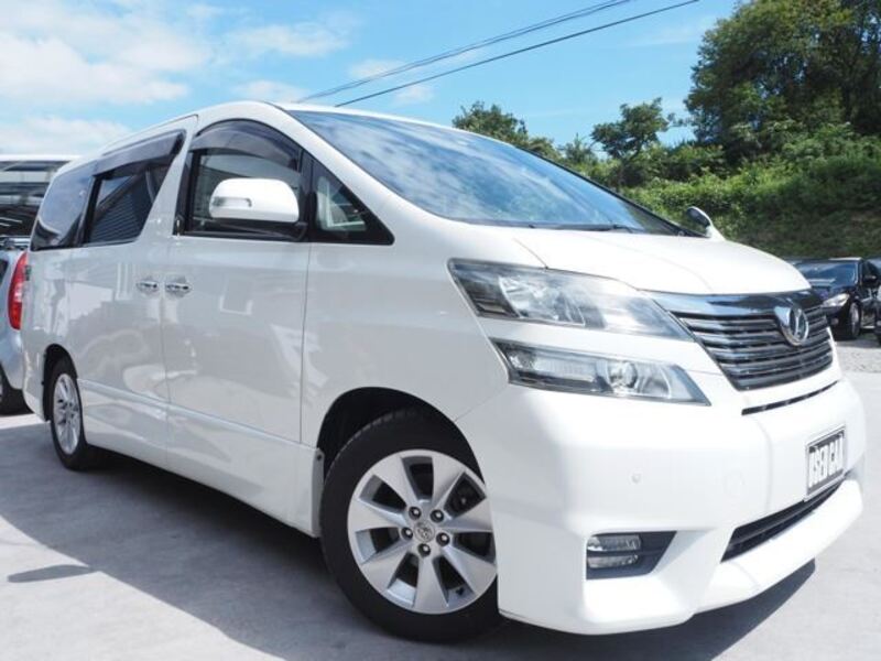 TOYOTA VELLFIRE