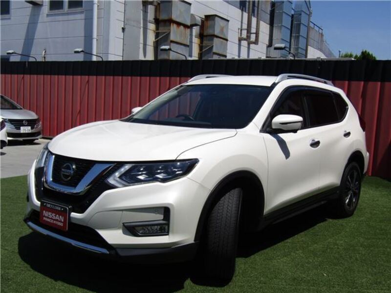 X-TRAIL