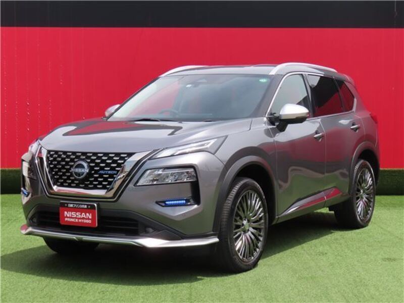 X-TRAIL-0