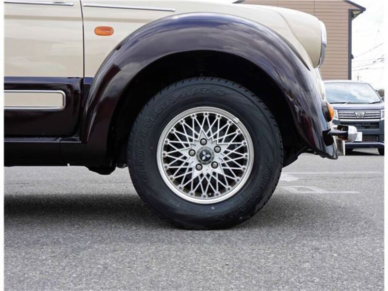 PAJERO JR