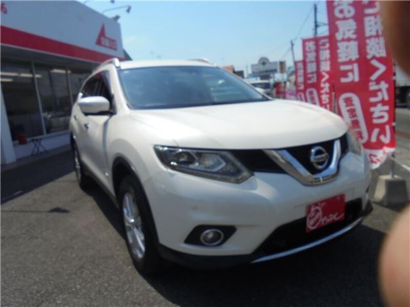 X-TRAIL