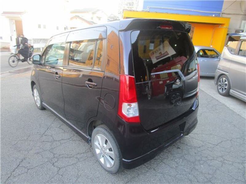WAGON R
