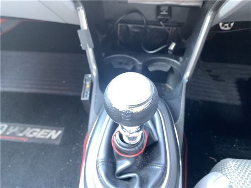 CR-Z