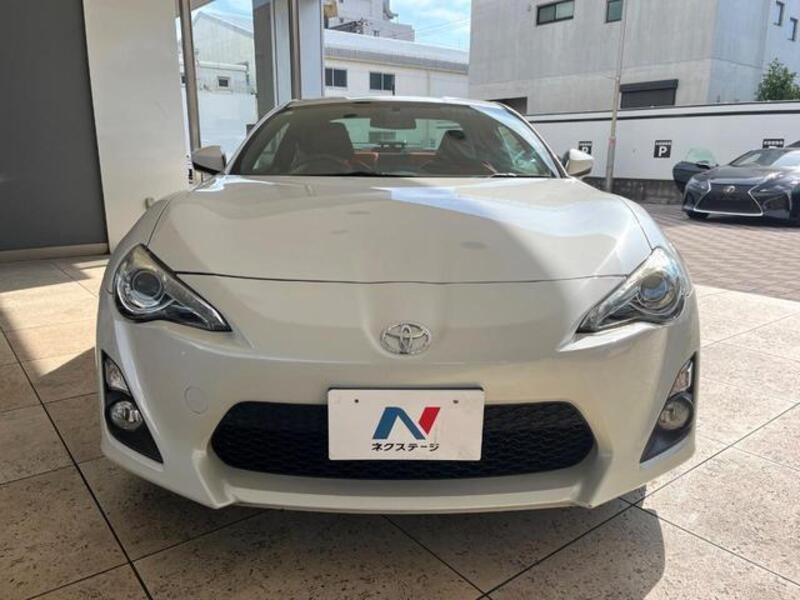 86
