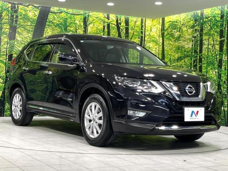 X-TRAIL