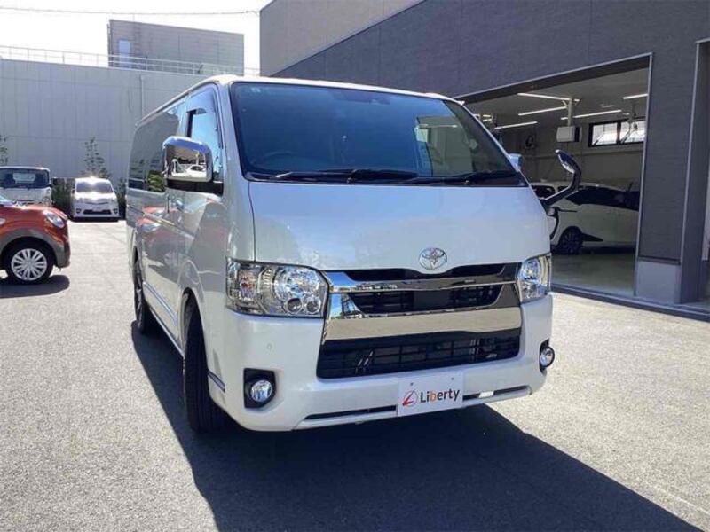 HIACE VAN