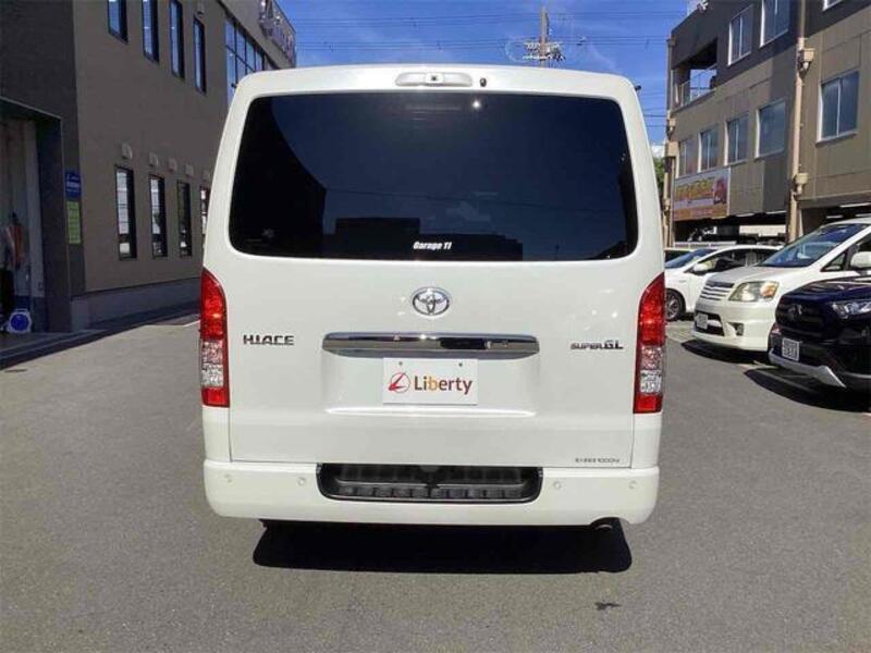 HIACE VAN