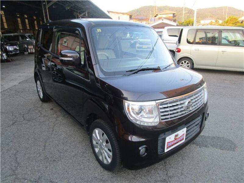 NISSAN MOCO