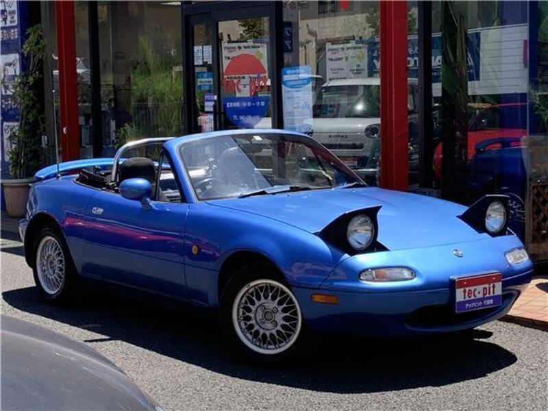 EUNOS ROADSTER