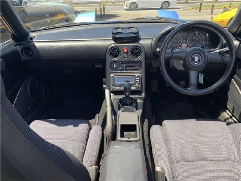 EUNOS ROADSTER