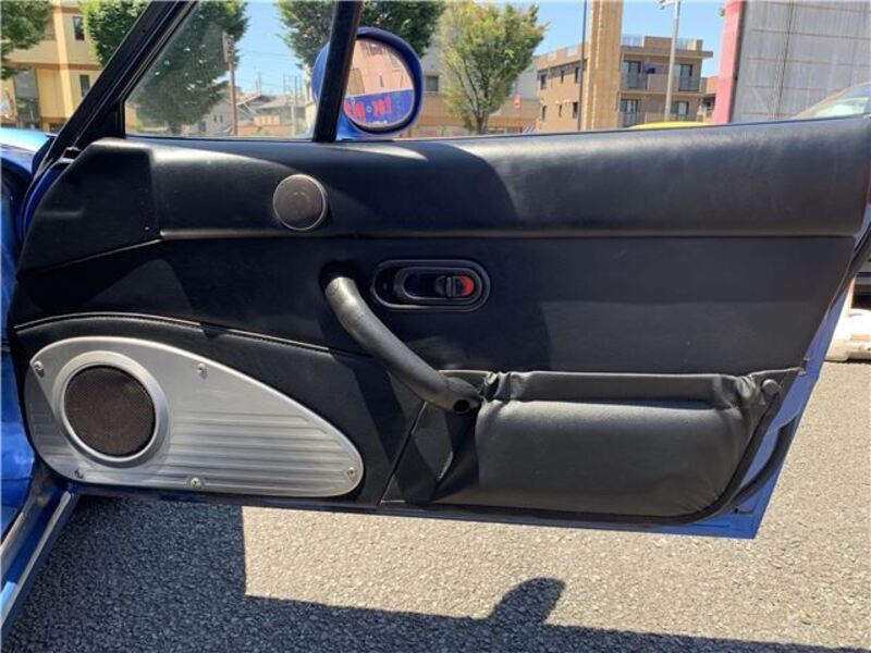 EUNOS ROADSTER