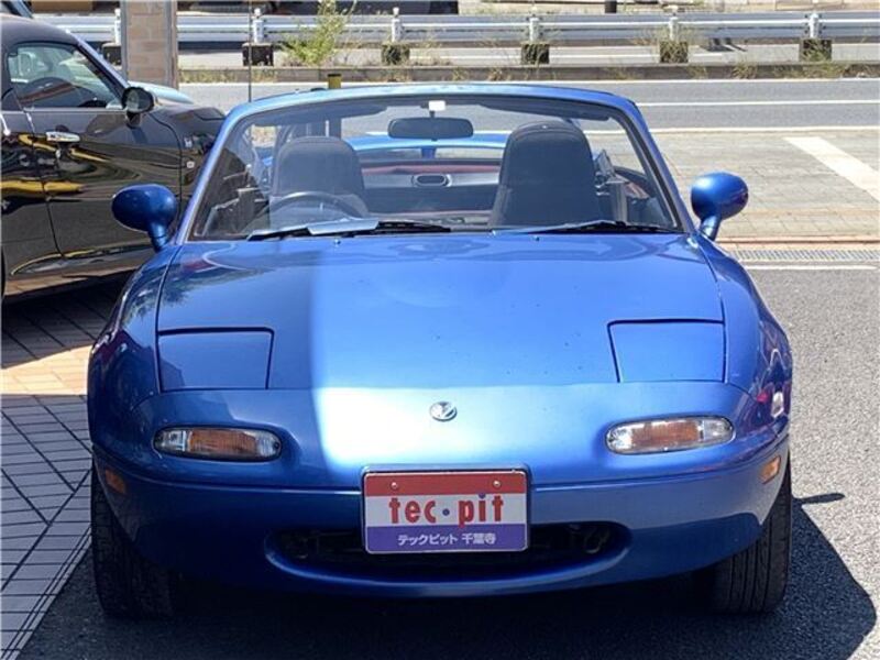 EUNOS ROADSTER