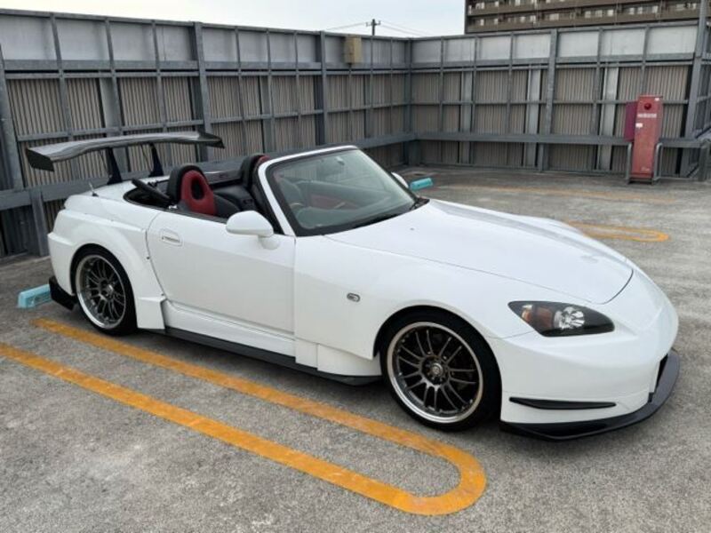 S2000
