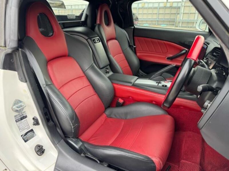 S2000