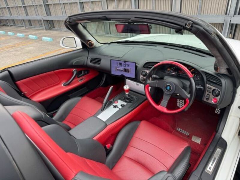 S2000